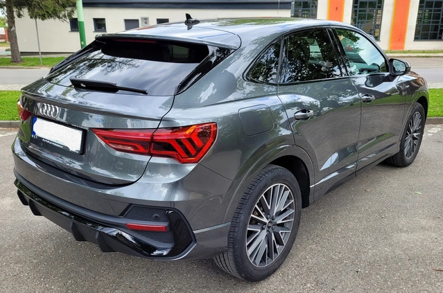 Audi Q3 cena 149900 przebieg: 48390, rok produkcji 2020 z Dębica małe 232
